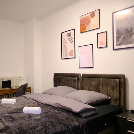 Primetime Suite Fuer 8+Kueche/Wifi Essen Buitenkant foto